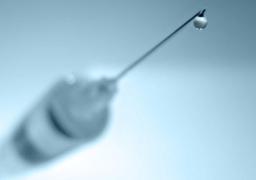 الصين تعاقب 357 مسئولا بسبب فضيحة لقاحات طبية