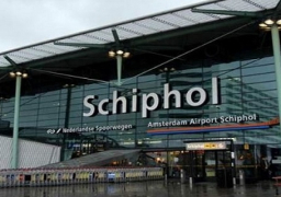 فتح مطار أمستردام الرئيسي بالكامل بعد إخلائه جزئيا إثر تهديد بوجود قنبلة