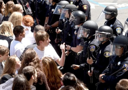 لليوم الثاني.. مظاهرات مناهضة لـ”ترامب” في كاليفورنيا