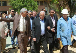 وزير النقل يتفقد محطة سكك حديد الجيزة لمتابعة اعمال رفع كفاءة وتحسين الخدمة