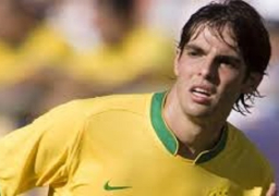 إصابة كوستا تعيد كاكا إلى المنتخب البرازيلى