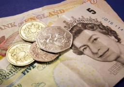 الاسترليني يهبط لأدنى مستوى في 31 عاما