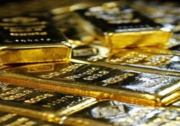 الذهب يرتفع مع تراجع الدولار.. وانتعاش الأسهم يكبح المكاسب