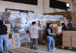 روسيا تسلم 40 طنا من المساعدات إلى مدينة “دير الزور” السورية