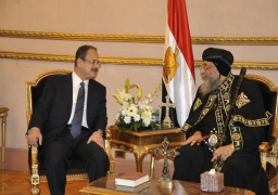 وزير الداخلية يهنئ البابا تواضروس بعيد القيامة المجيد