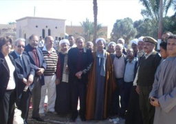 مع ذكرى رحيل الجنوبي.. الأبنودي يغيب عن زيارة قبر صديقه أمل دنقل لأول مرة بعد تنفيذ وصيته