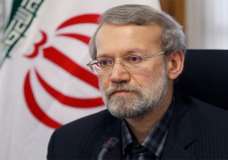 انتخاب لاريجاني رئيسا مؤقتا لمجلس الشورى الإيراني في دورته العاشرة