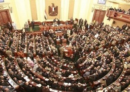 مجلس النواب يوافق “مبدئيا” على مد تقاعد لواءات الجيش لـ٦٢ عاما