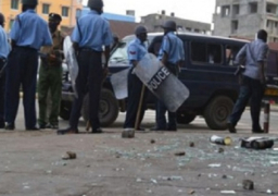 مقتل معارض للحكومة الكينية والمعارضة تتهم قوات الأمن