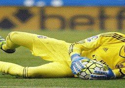 نافاس يتصدر قائمة كوستاريكا في كوبا أمريكا