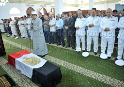 وزير الداخلية يتقدم مشيعي الجنازة العسكرية لشهيد الواجب النقيب محمد جمعة