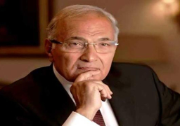 رفع اسم أحمد شفيق من قوائم الترقب والوصول