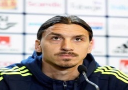 ابراهيموفيتش: يمكنني زيادة شعبية الرئيس الفرنسي اولوند