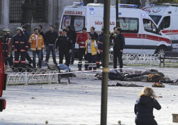 اعتداء بسيارة مفخخة على مركز للشرطة بجنوب شرق تركيا