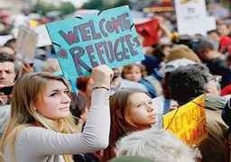 الالاف يتجمعون فى مسيرات تضامنا مع اللاجئين فى مدن ألمانيا