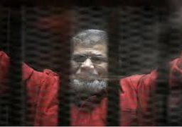 الجنايات تصدر غدا حكمها بحق “مرسي” و 10 آخرين بقضية التخابر مع قطر