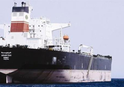 قناة السويس تحصل رسومًا جديدة بواقع 155 ألف دولار على ناقلات النفط العملاقة القادمة من الخليج