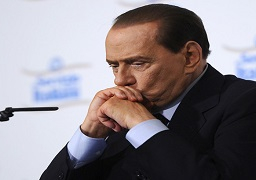 نقل “برلسكوني” للمستشفي لإصابته بأزمة قلبية