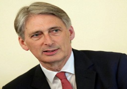 هاموند: نتيجة استفتاء الاتحاد الأوروبي ستكون متقاربة جدا