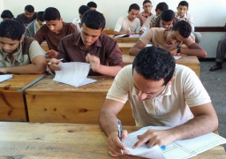 هدوء وانتظام في امتحانات الثانوية العامة … وارتياح بين الطلاب في مختلف المحافظات