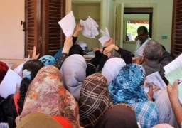 استمرار صرف وقبول أوراق الطلاب الحاصلين على الشهادات المعادلة العربية لليوم الرابع