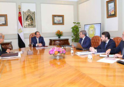 الرئيس السيسى يناقش خطة وزارة النقل للارتقاء بمنظومة مترو الأنفاق والسكك الحديدية