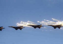 الطيران الروسي ضرب اكثر من 50 هدفا لتنظيم داعش قرب تدمر منذ الثلاثاء