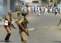 ارتفاع حصيلة ضحايا الاشتباكات بين القوات الهندية والمحتجين بكمشير لـ15 قتيلا