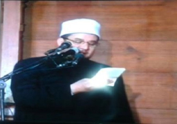 تطبيق خطبة الجمعة المكتوبة في مساجد الأقصر والعريش