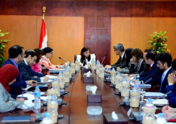 خورشيد تبحث مع البنك الأوروبي لإعادة الإعمار زيادة الاستثمارات بمشروعات التنموية