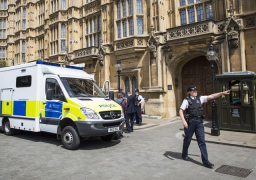 الشرطة البريطانية تغلق محطة قطارات بسب “سيارة مشبوهة”