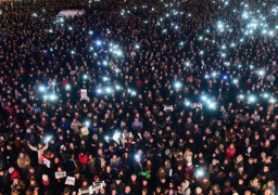 مسلمون و مسيحيون يشاركون في مسيرة منددة بالإرهاب في جنوب فرنسا