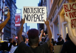لليوم الثالث على التوالي.. مظاهرات غضب حاشدة ضد عنف الشرطة الأمريكية