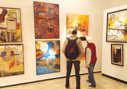 معرض تشكيلى لفنانين كويتين فى مصر