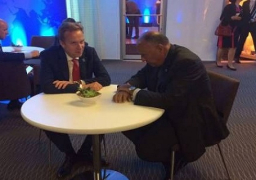 وزير الخارجية يلتقي نظيريه النرويجي والبريطاني على هامش اجتماعات التحالف الدولي ضد “داعش”