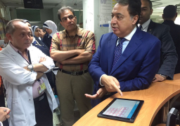 وزير الصحة يوجه بدراسة زيادة أجور الفريق الطبي بالرعايات