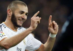 يوفنتوس يضع بنزيمة بديلاً في حال فشل في التعاقد مع سانشيز