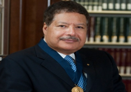 ملك الأردن يعزي الرئيس السيسي في وفاة العالم أحمد زويل