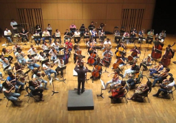 أوركسترا فلسطين تختتم جولة عروض في بريطانيا