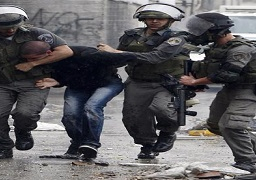 الإحتلال الإسرائيلي يعيد اعتقال أسير فلسطيني محرر بعد اعتقال دام 14 عاماً