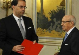 الحكومة التونسية الجديدة تؤدي اليمين