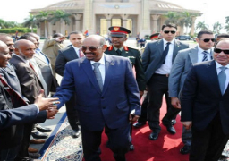 الرئيس يجري اتصالا هاتفيا بالرئيس السوداني لتقديم التعازي في ضحايا فيضان النيل