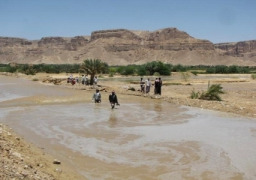 رفع حالة الطوارئ بحضرموت والسيول تغرق 6 يمنيين