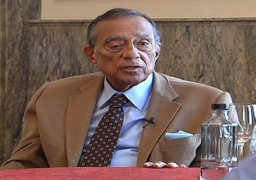 النائب العام يخاطب الانتربول لرفع حسين سالم وأسرته من قوائم ترقب الوصول