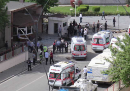 انفجار كبير أمام مقر أمني شرقي تركيا