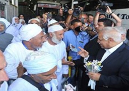 بالصور..وزيرا النقل المصرى و الاردنى يودعان حجاج البر بميناء نويبع