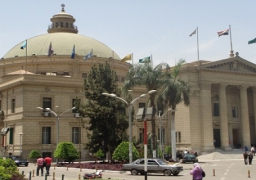 جامعة القاهرة تؤجل حفل “عمر خيرت” حدادا على شهداء الكنيسة