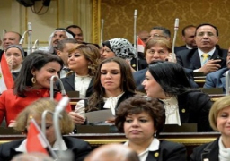 عبد العال يبحث مع النائبات الأمور التنظيمية