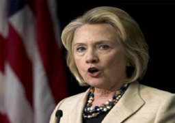 كلينتون تؤكد أن الرسائل الإلكترونية لن تعرقل مسيرتها للرئاسة