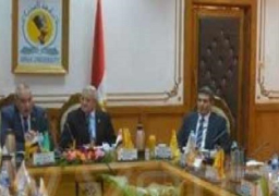 محافظ المنيا يشدد على نجاح أسبوع “فتيات الجامعات”